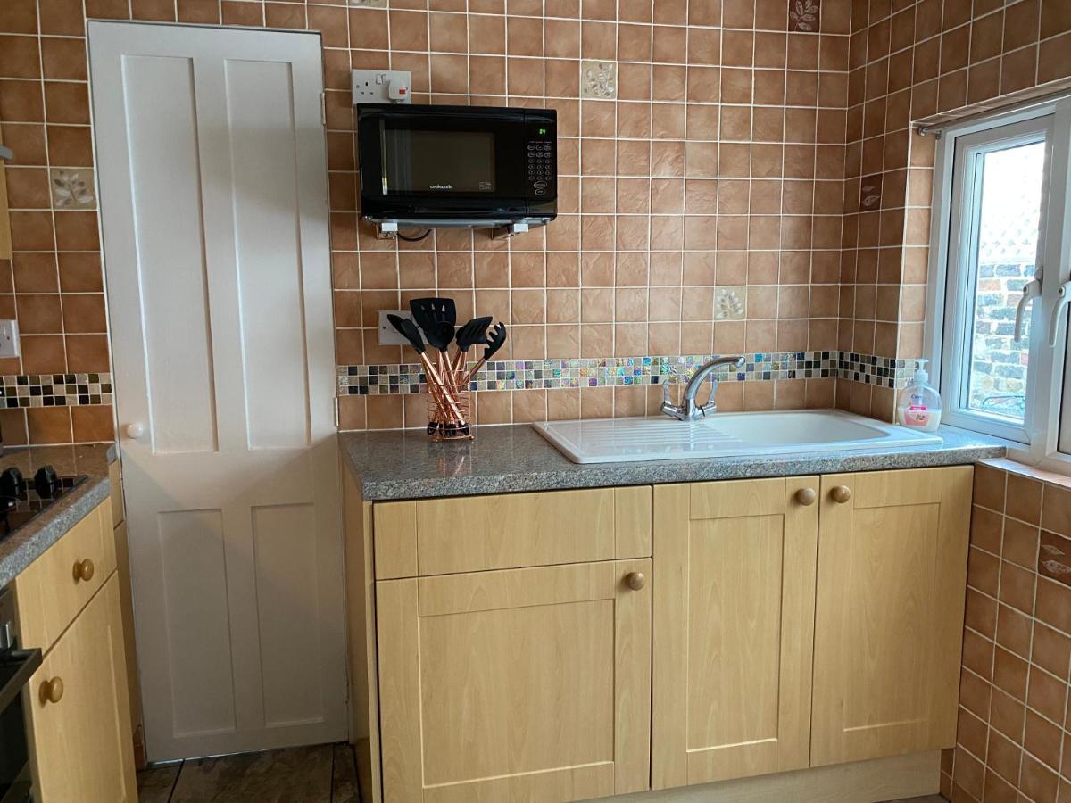 Cosy 2 Bedroom House -2023, 2024 &2025 Award Winner! Ramsgate Extérieur photo
