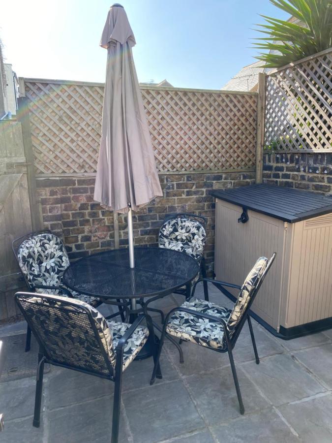 Cosy 2 Bedroom House -2023, 2024 &2025 Award Winner! Ramsgate Extérieur photo