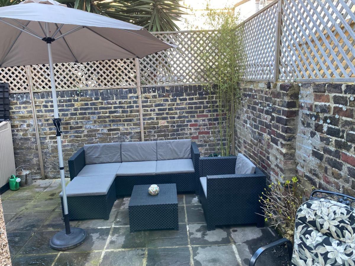 Cosy 2 Bedroom House -2023, 2024 &2025 Award Winner! Ramsgate Extérieur photo