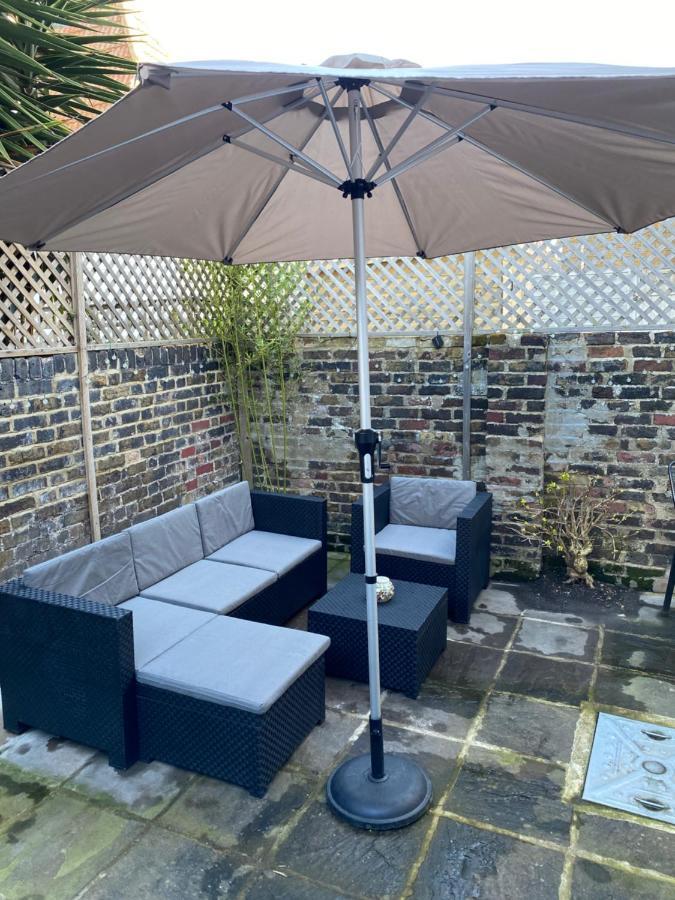 Cosy 2 Bedroom House -2023, 2024 &2025 Award Winner! Ramsgate Extérieur photo